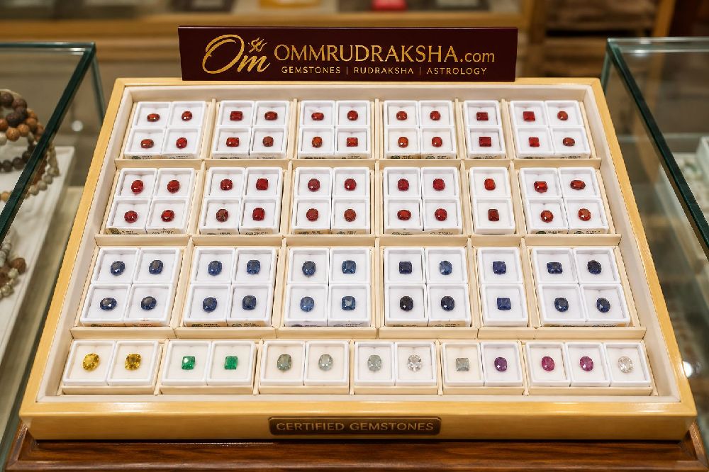 Gemstone trays showing different gemstone shapes